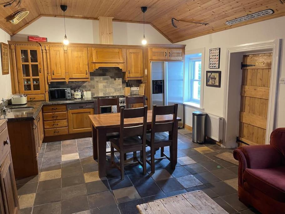 John The Mills Cottage Spahot Tub Private Beach Donegal Town Exteriör bild