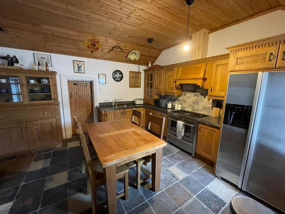 John The Mills Cottage Spahot Tub Private Beach Donegal Town Exteriör bild